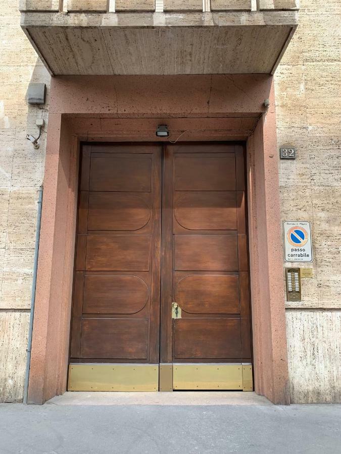 米兰Fra Storia E Modernita公寓 外观 照片